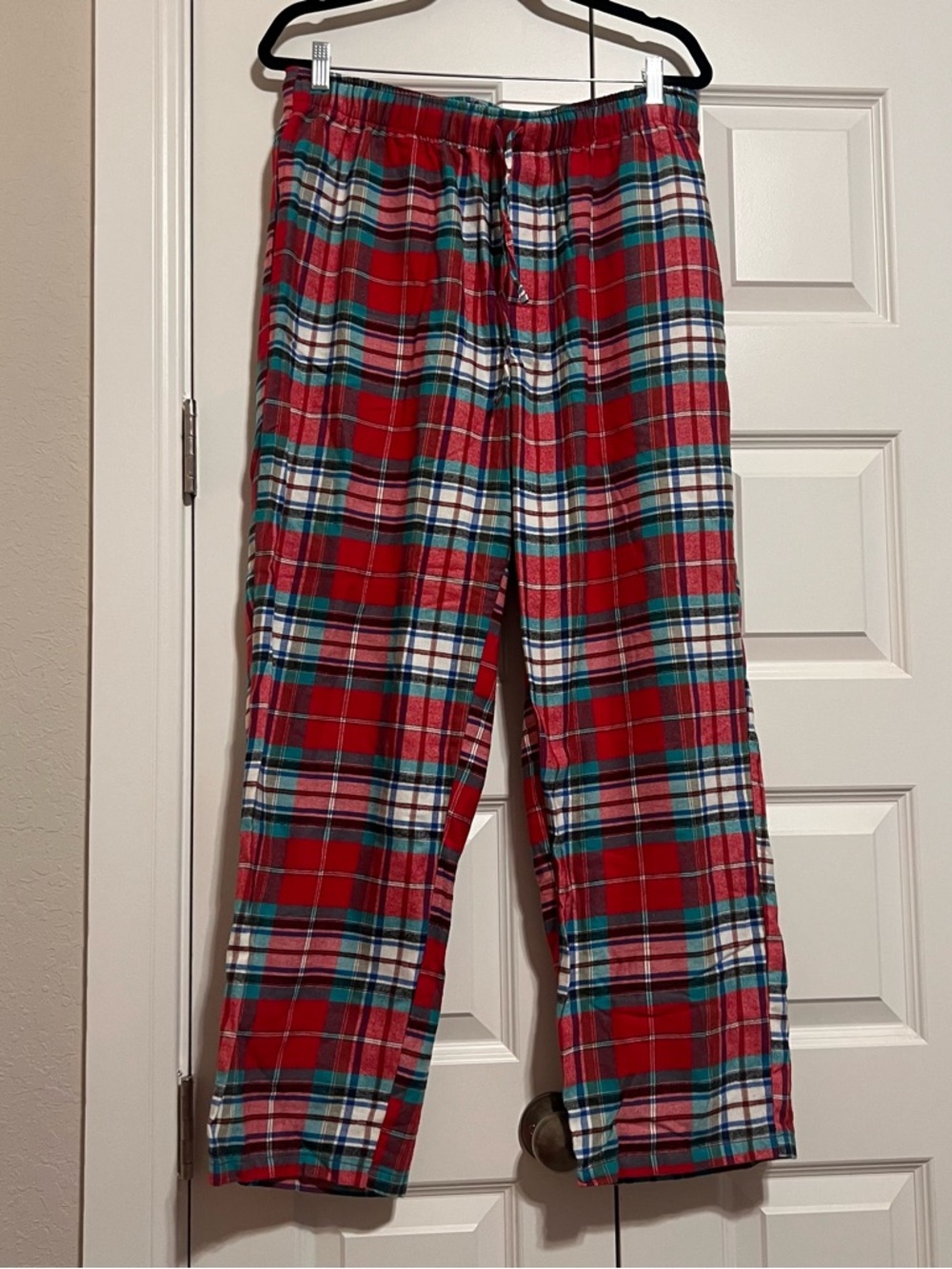Lands' End Red and Teal Plaid Cotton Lounge Pants